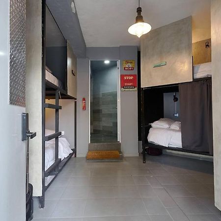 We Hostel And Suites Miraflores By Stand Out Hotels Collection Santo Domingo Esterno foto