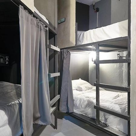 We Hostel And Suites Miraflores By Stand Out Hotels Collection Santo Domingo Esterno foto