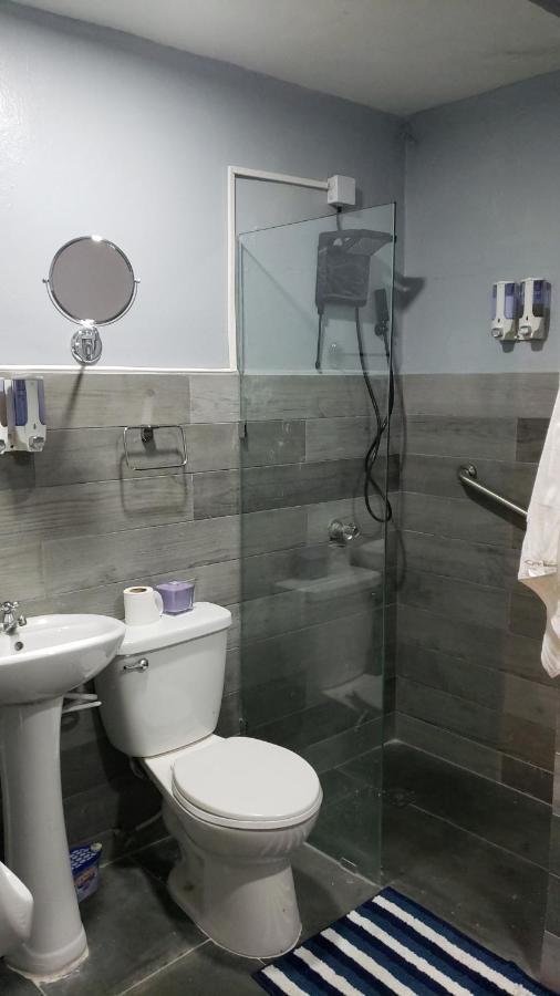 We Hostel And Suites Miraflores By Stand Out Hotels Collection Santo Domingo Esterno foto